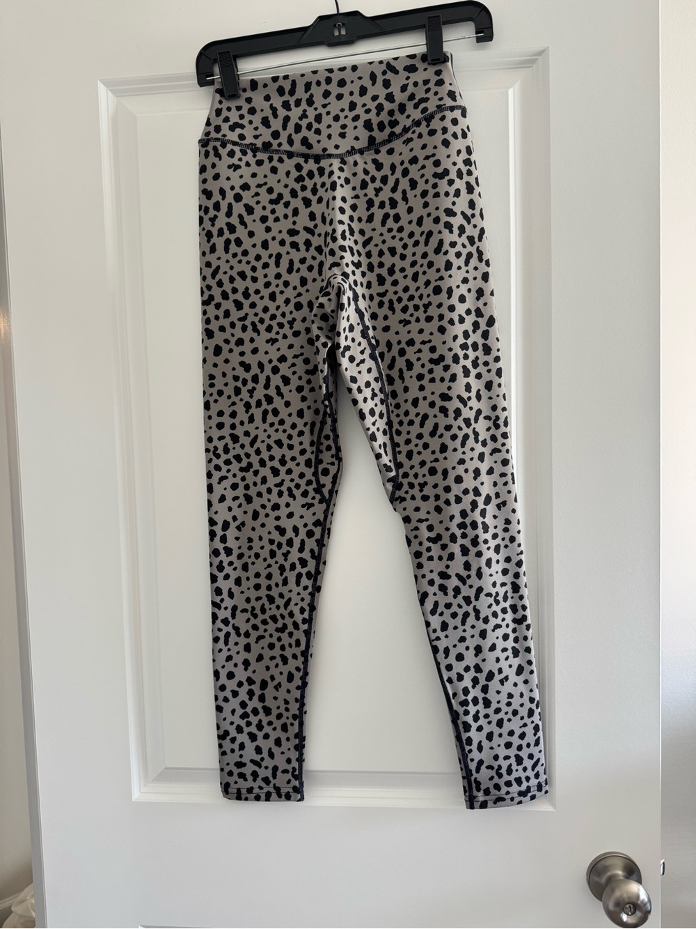 Balance Athletica Gray Leggings with Black Leopard Print